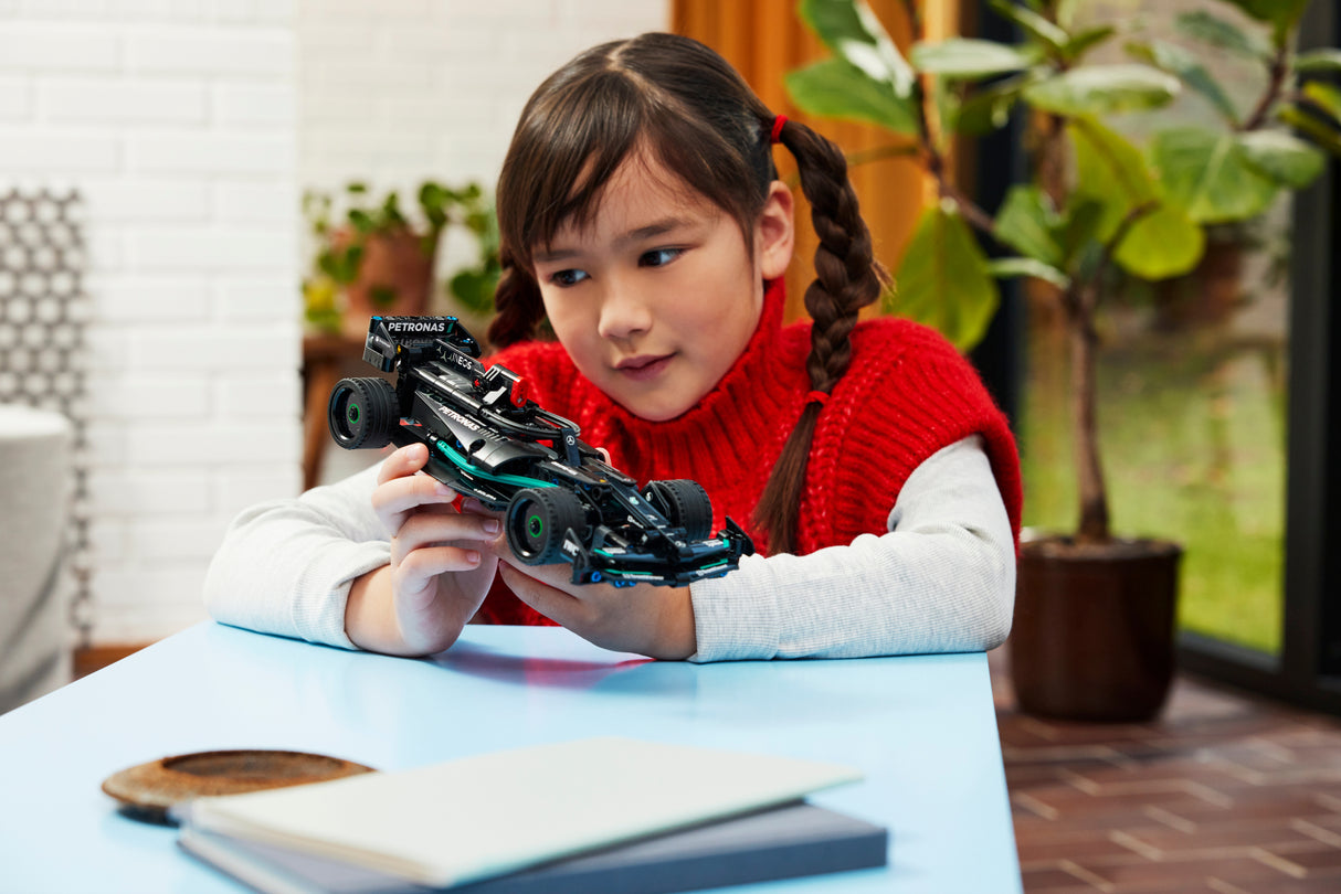 LEGO Technic Mercedes-AMG F1 W14 E Performance Pull-Back 42165L