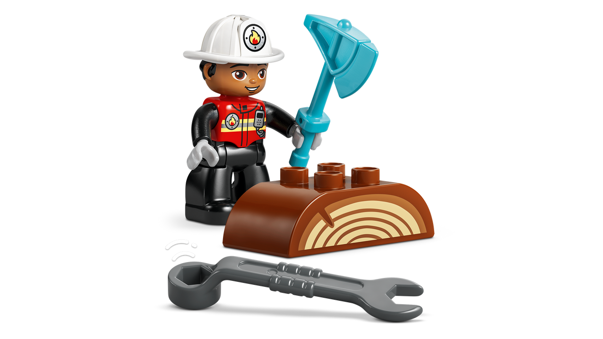 LEGO DUPLO Tuletõrjeauto vooliku ja tuletõrjujaga 10473L