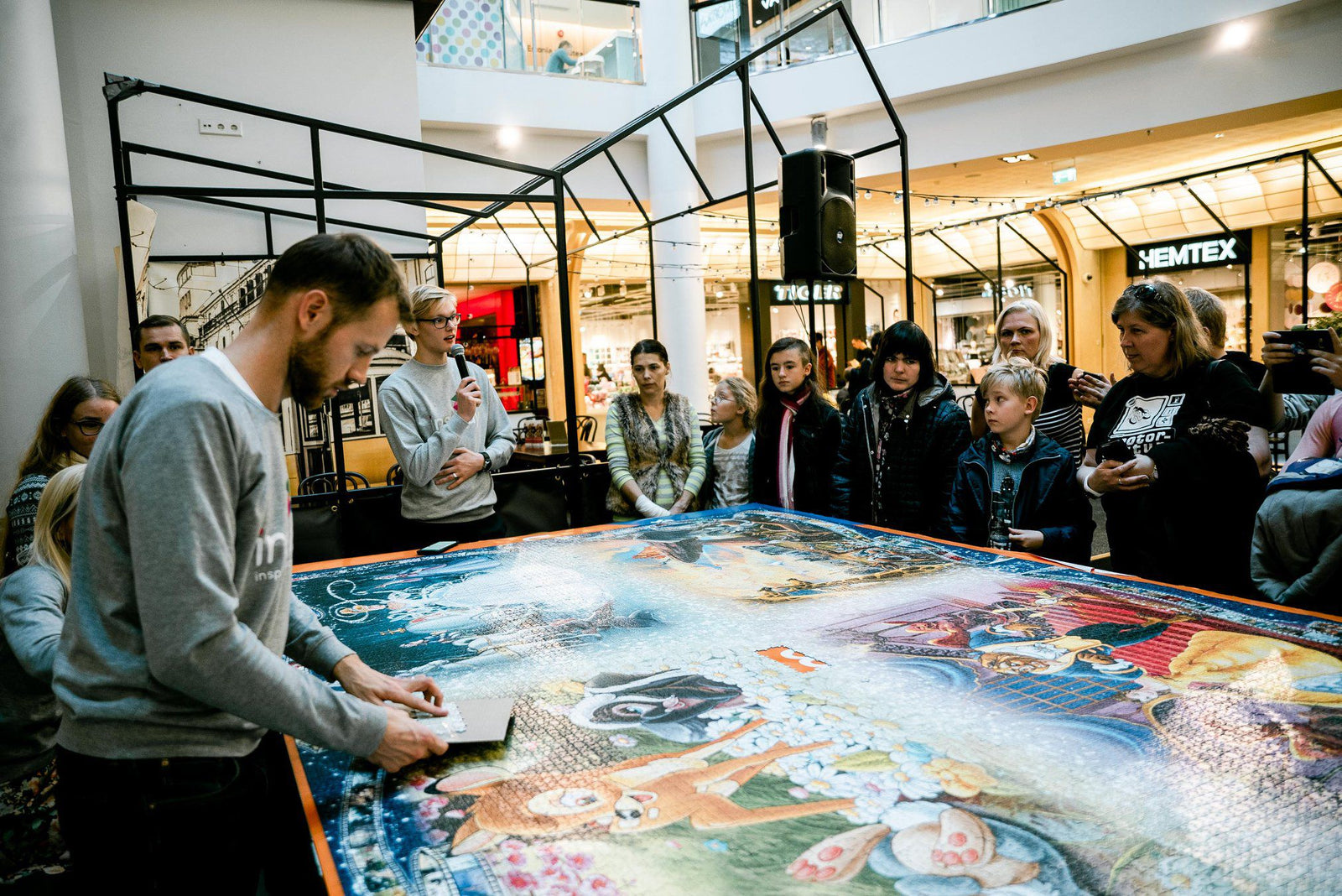 Ravensburger rekordpusle kokkupanek Solarise keskuses