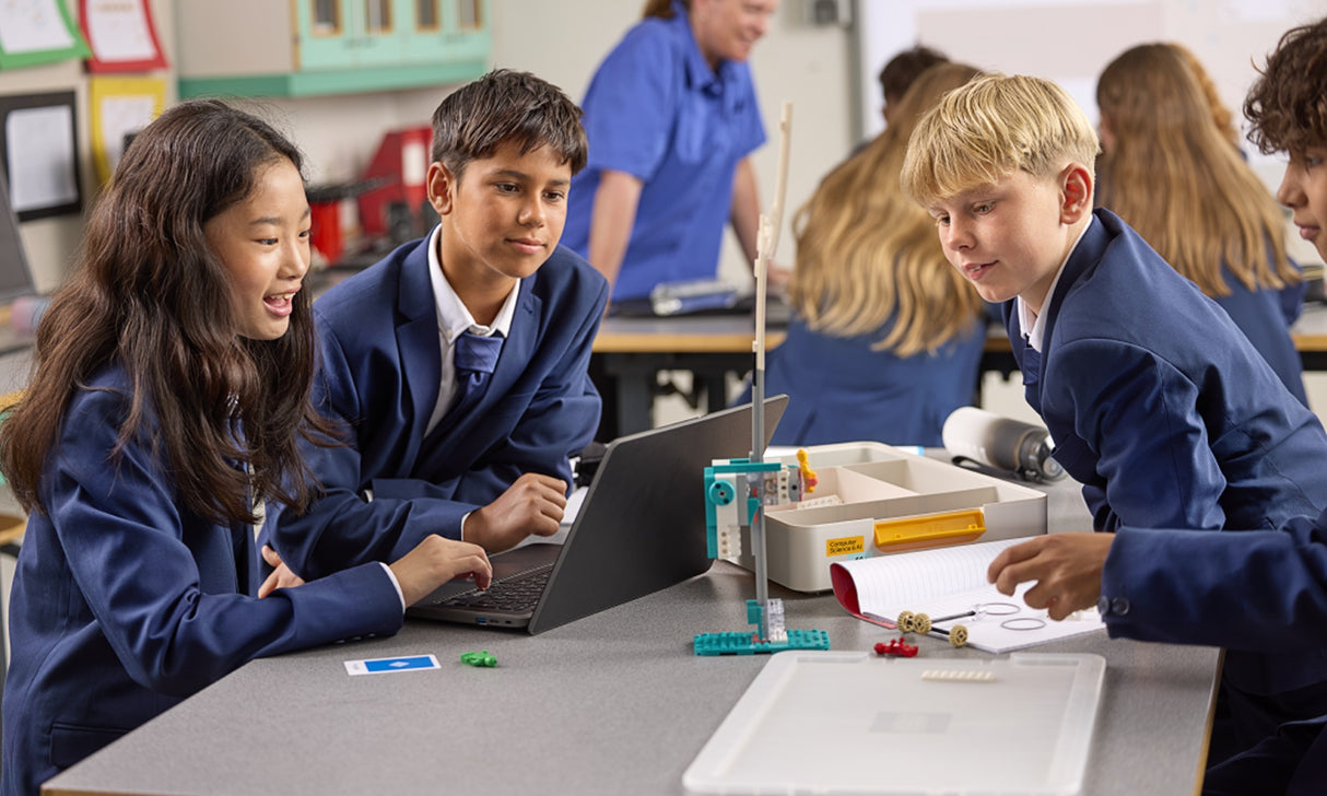 LEGO Education Computer Science & AI komplekt: 11+ 45522L