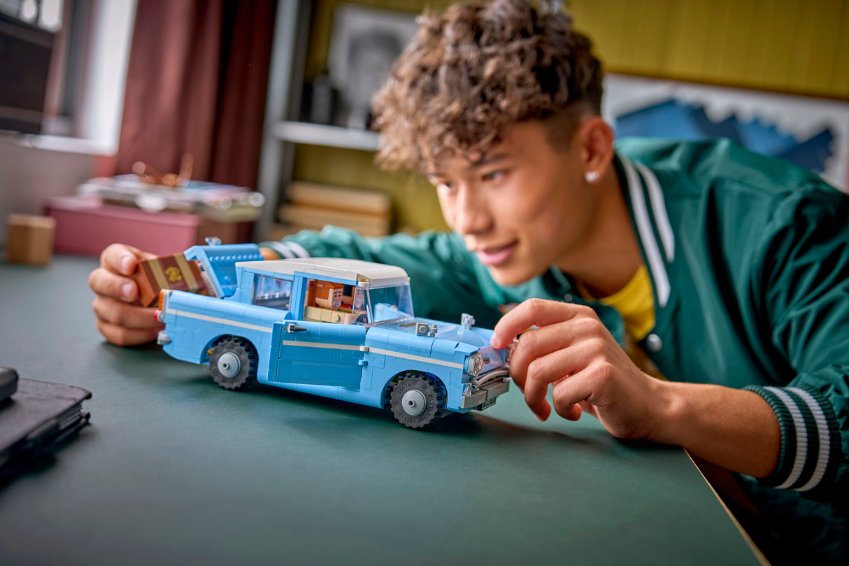 LEGO Harry Potter Nõiutud lendav Ford Anglia 76470L