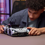 LEGO Technic Lamborghini Revuelto supersportauto 42214L