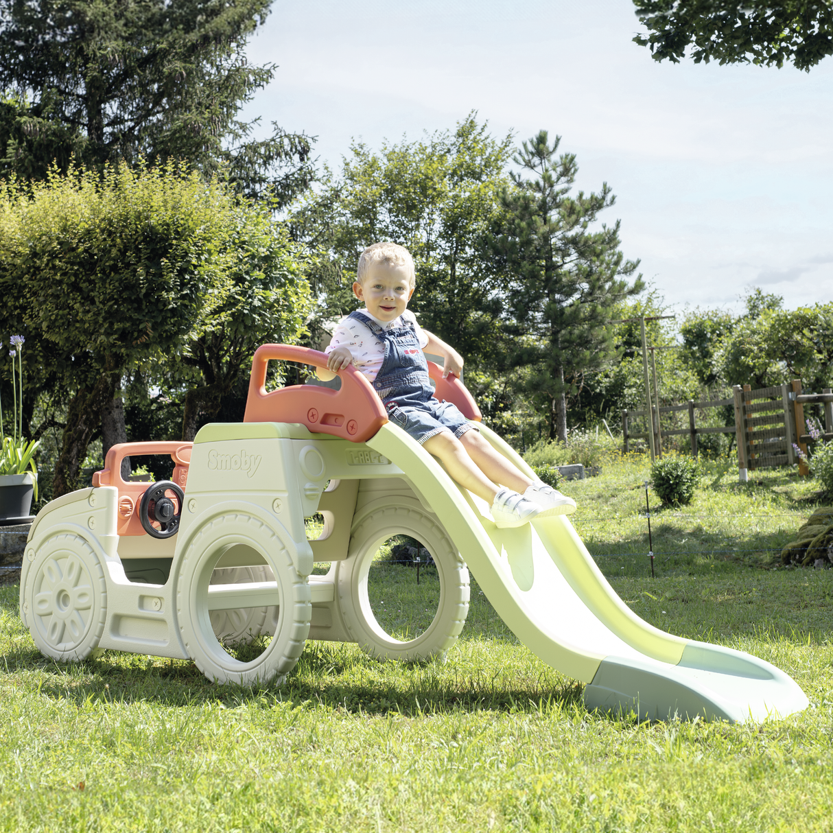 Smoby kolm-ühes auto liumäe ja liivakastiga 840207S