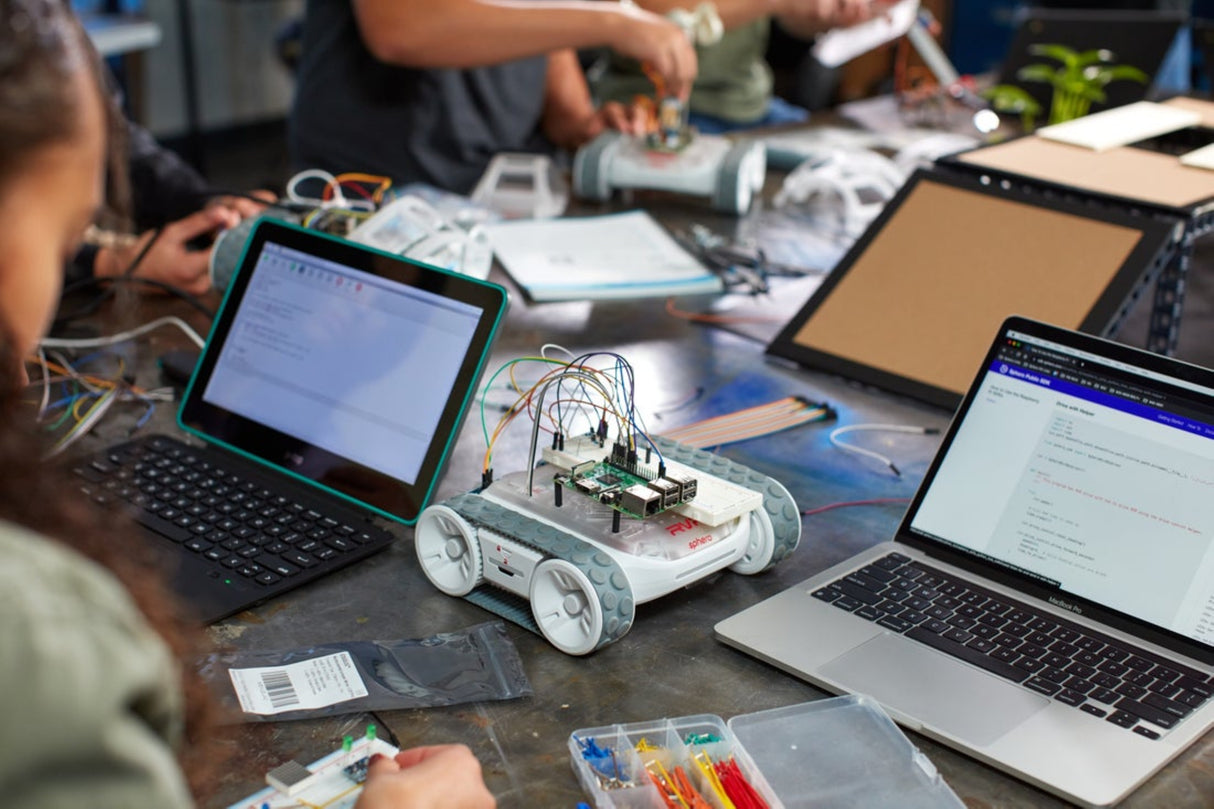 Sphero RVR+ robot 940-0601W