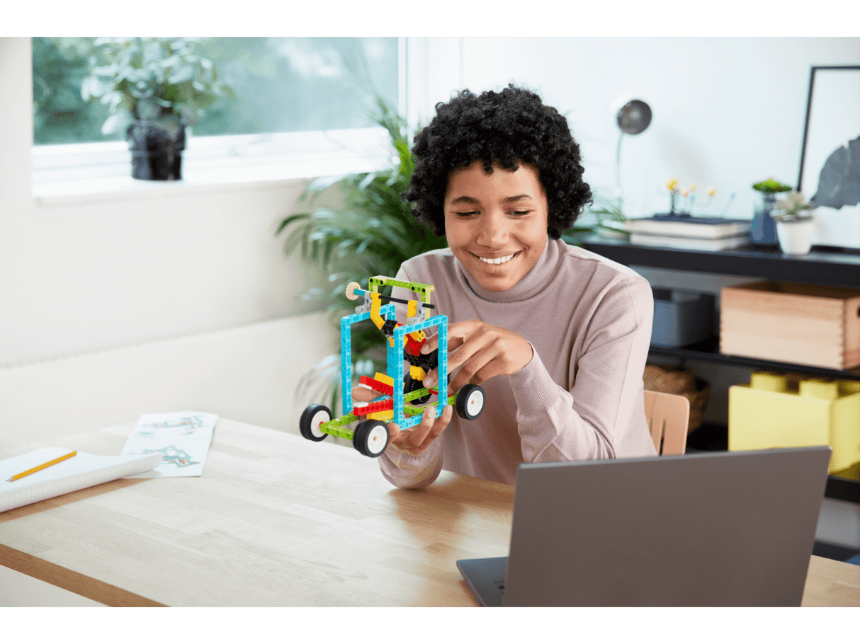 LEGO Education BricQ Motion Prime individuaalõppe komplekt 2000470L