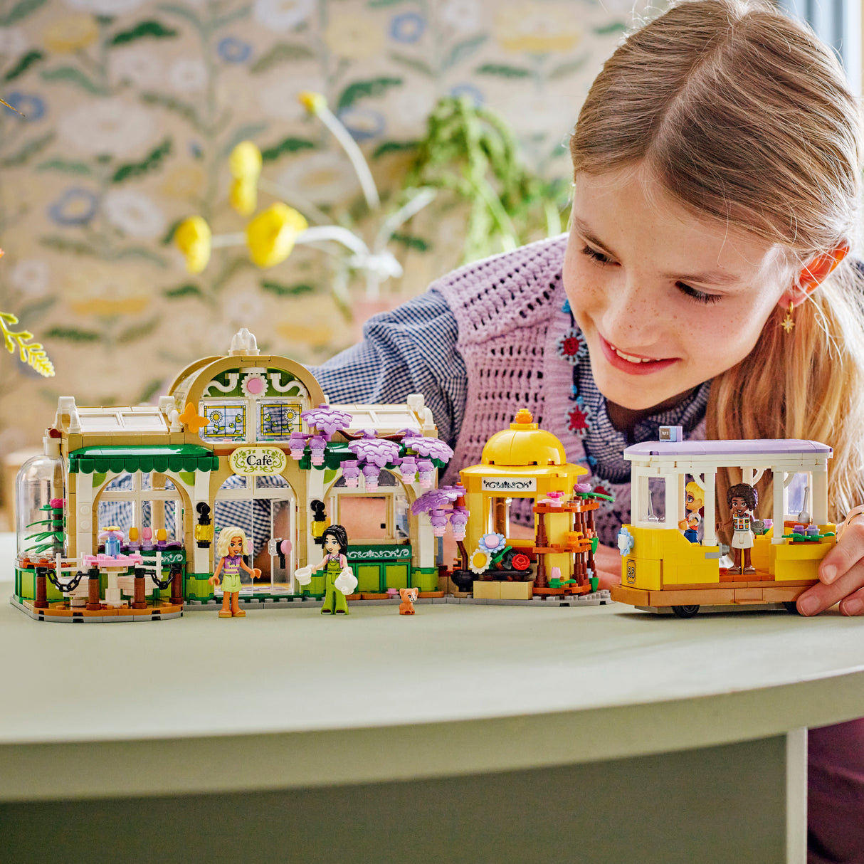 LEGO Friends Taimekohvik ja lillepood
 42671L